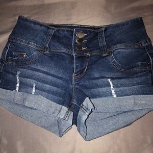 YMI “wannabetabutt” denim shorts higher waisted